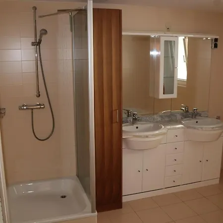 Holiday home Andis Buent